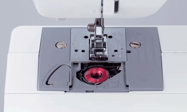 Швейная машина Brother Vitrage M79 51 Вт 37 швейных операций петля автомат (VITRAGEM79)