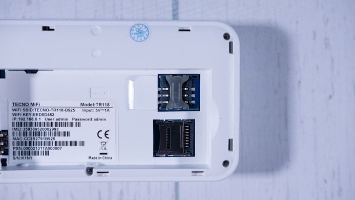 Мобильный маршрутизатор TECNO TR118 4G-LTE, 1x3FF SIM, 1xFE LAN, 1xmicro-USB, 2600mAh bat. (4895180763953)