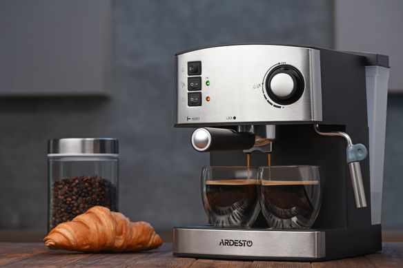 Кофеварка Ardesto YCM-E1600