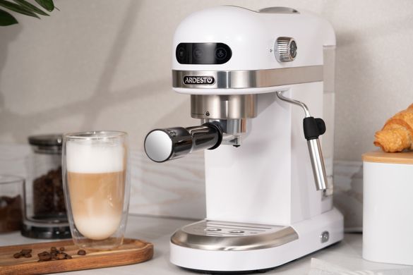 Кофеварка Ardesto рожковая YCM-E1500 1,4л молотый кофе подогрев чашек (YCM-E1500)