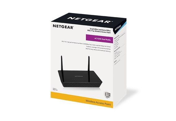 Точка доступу NETGEAR WAC104 AC1200, 4xGE LAN, 2х зовнішн. ант. (WAC104-100PES)
