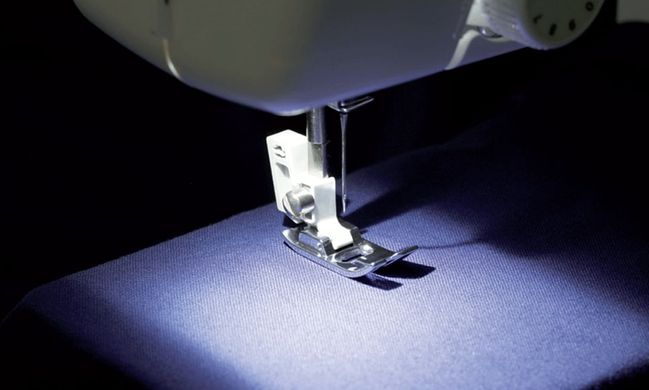 Швейная машина BROTHER ModerN 17, 17 швейных операций (ModerN17)