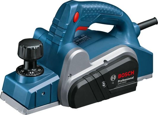 Рубанок Bosch GHO 6500, 650 Вт, ніж 82мм, стругання 2.6 мм, паз до 9 мм, 2.8 кг (0.601.596.000)